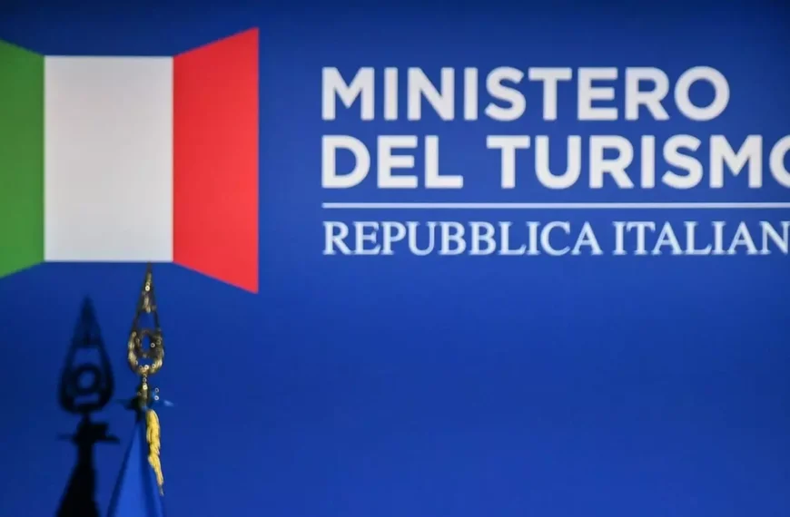 Turismo, Mazzi: “109 milioni di euro a sostegno delle imprese del settore con il nuovo incentivo ‘Greentour’”